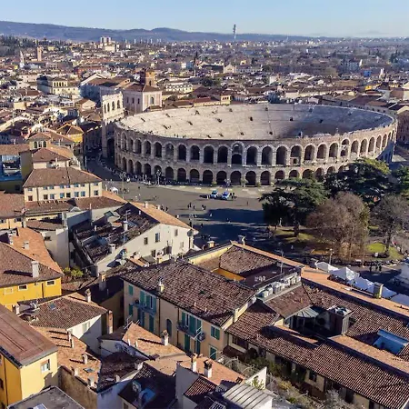 Apartament Casa Veronica Dietro L'arena *